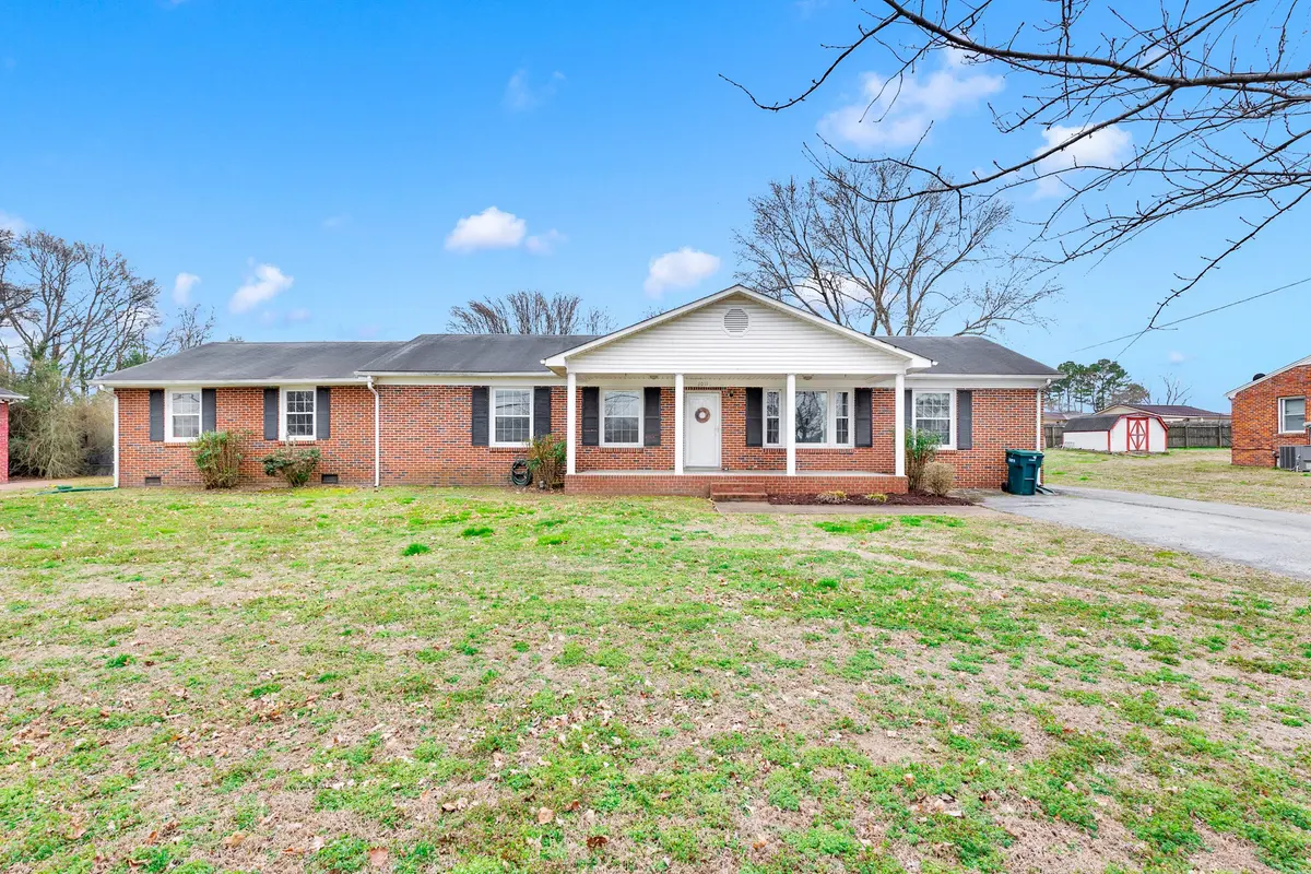 1011 Vales Mill Rd, Pulaski, TN 38478