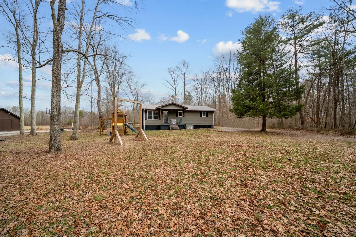 921 Fred Young Rd, Jamestown, TN 38556