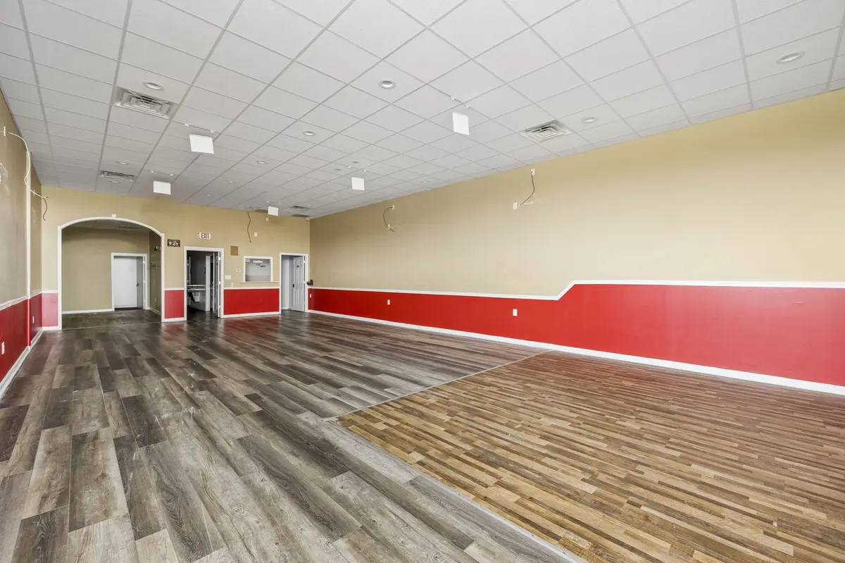 206 Claire Ave, Oak Grove, KY 42262