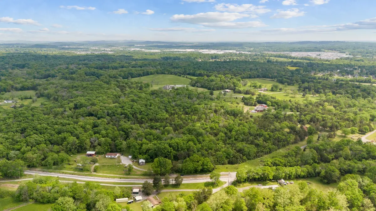 35 Farmstead Lane, Mount Juliet, TN 37122