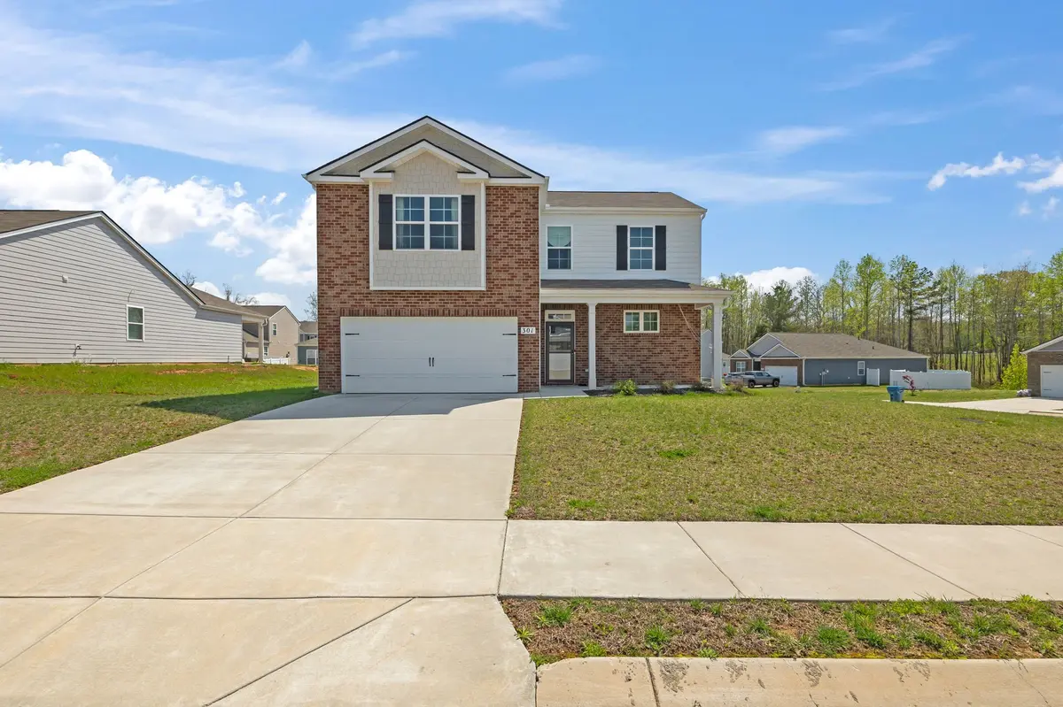 301 Oliver Way, Baxter, TN 38544