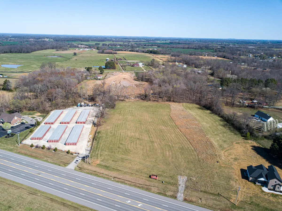 5173 Highway 41 #N, Springfield, TN 37172