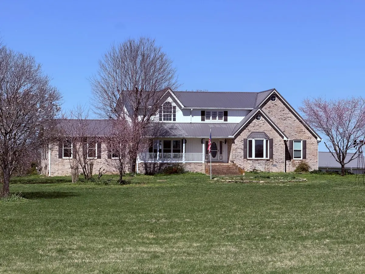 1585 Jones Creek Rd, Dickson, TN 37055