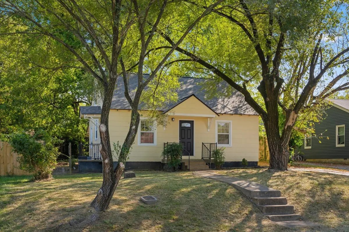1114 Woodard St, Clarksville, TN 37040