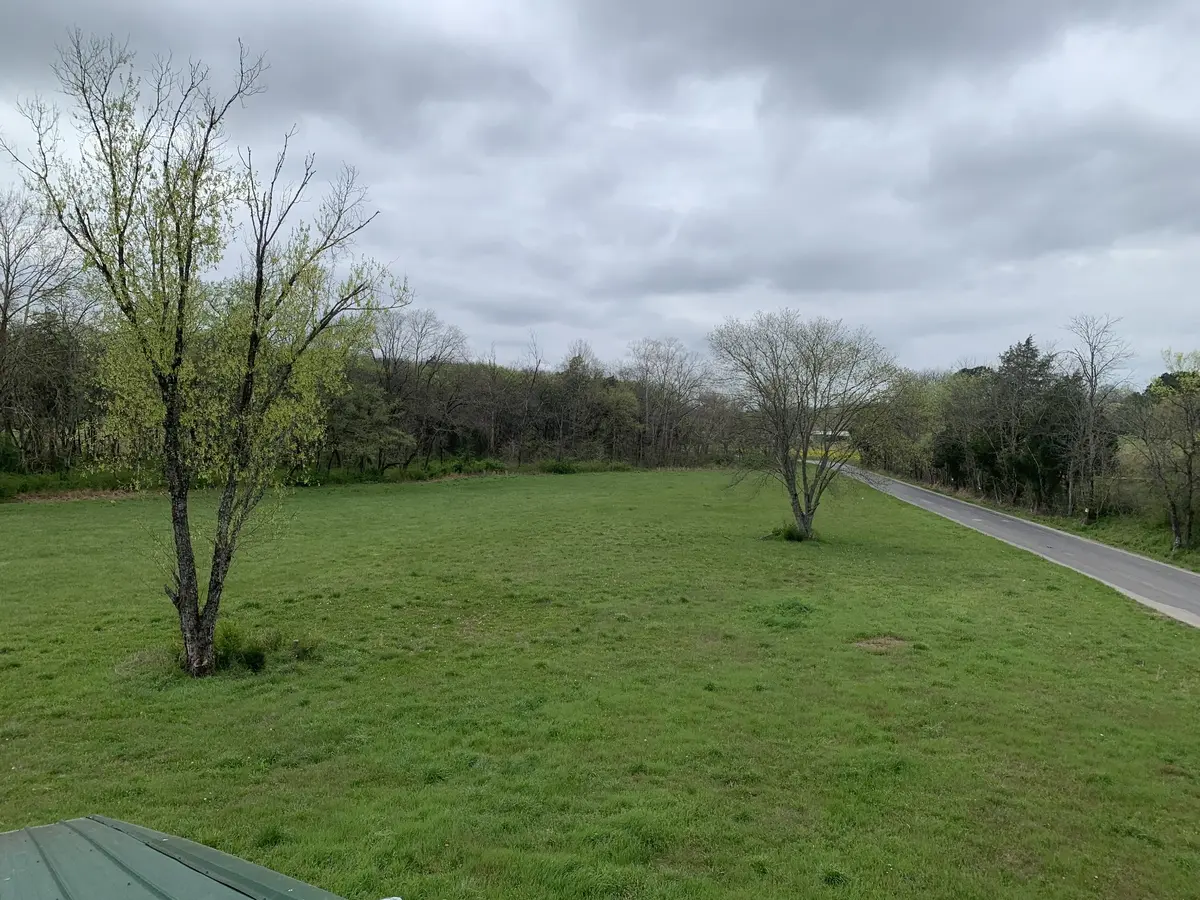 137 Factory Creek Rd, Ethridge, TN 38456