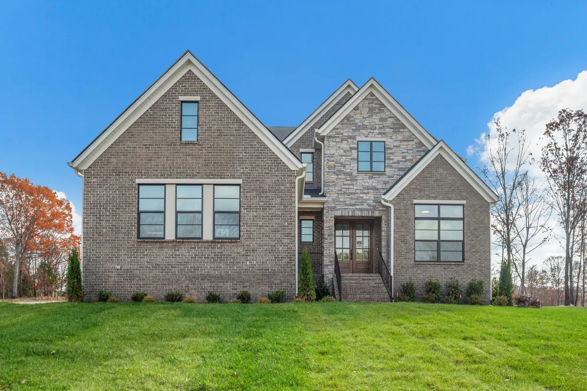 7300 Woodwick Dr, Fairview, TN 37062