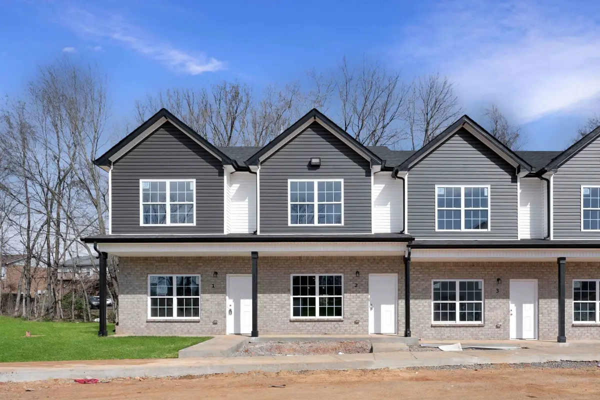 2500 Tiny Town Rd #31, Clarksville, TN 37042