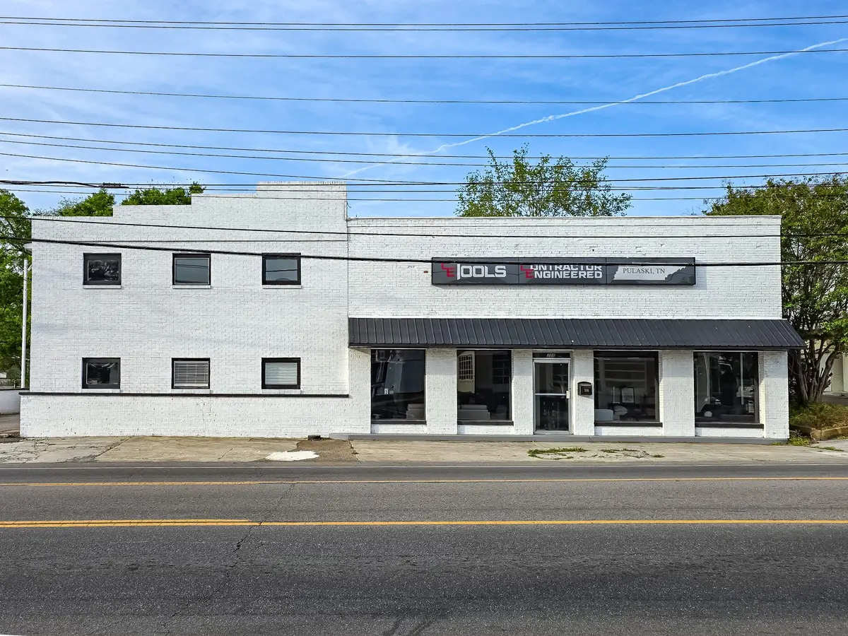 308 W College St, Pulaski, TN 38478
