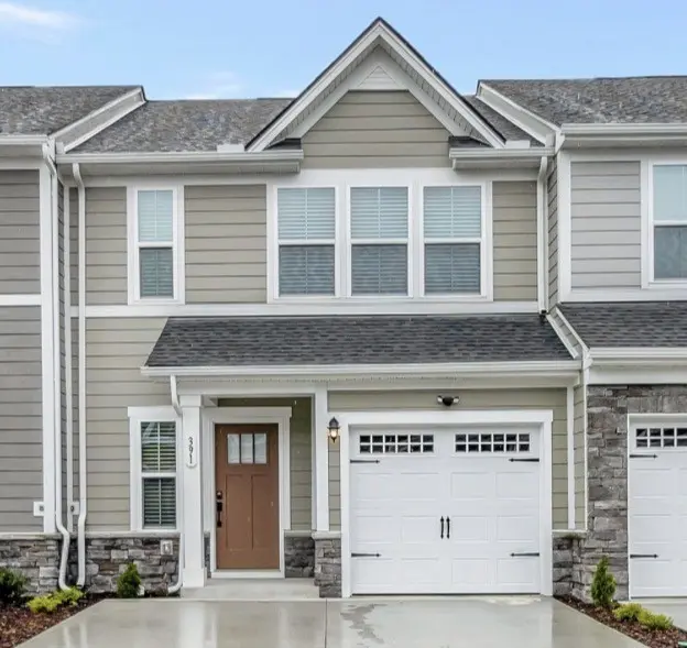 391 Camargue Ct, Smyrna, TN 37167