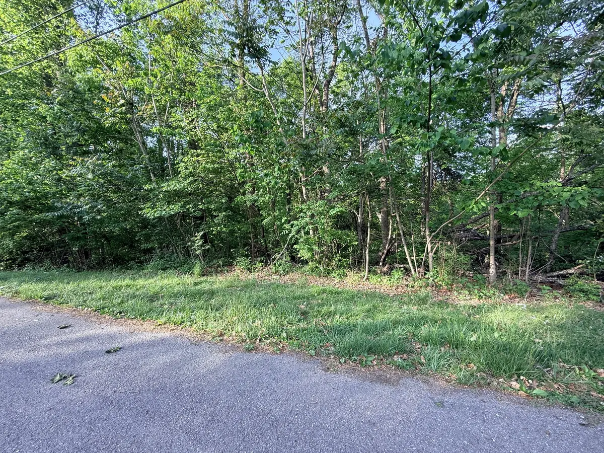 0 Wildwood St, White House, TN 37188