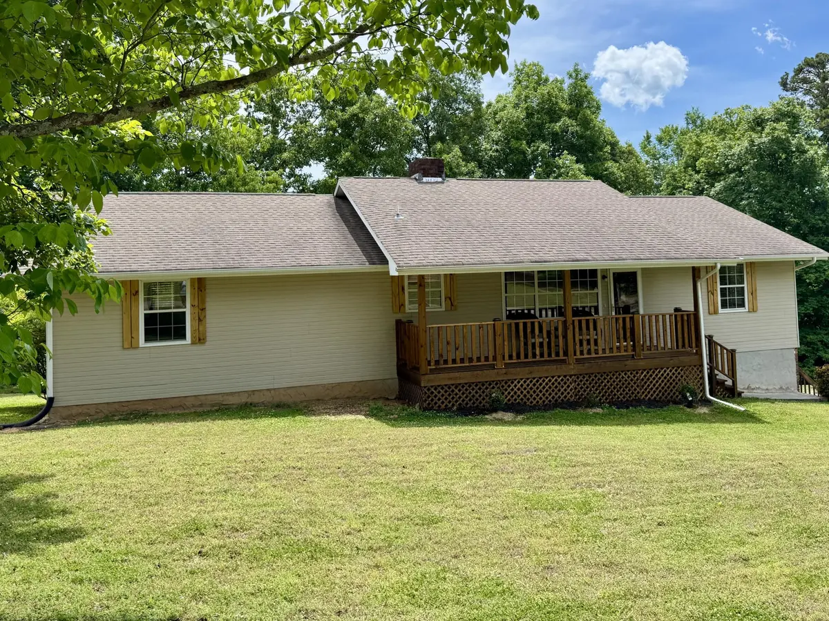 9814 Lakeside Road, Harrison, TN 37341