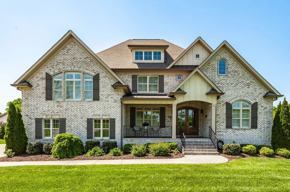 872 Douglas Bend Rd, Gallatin, TN 37066