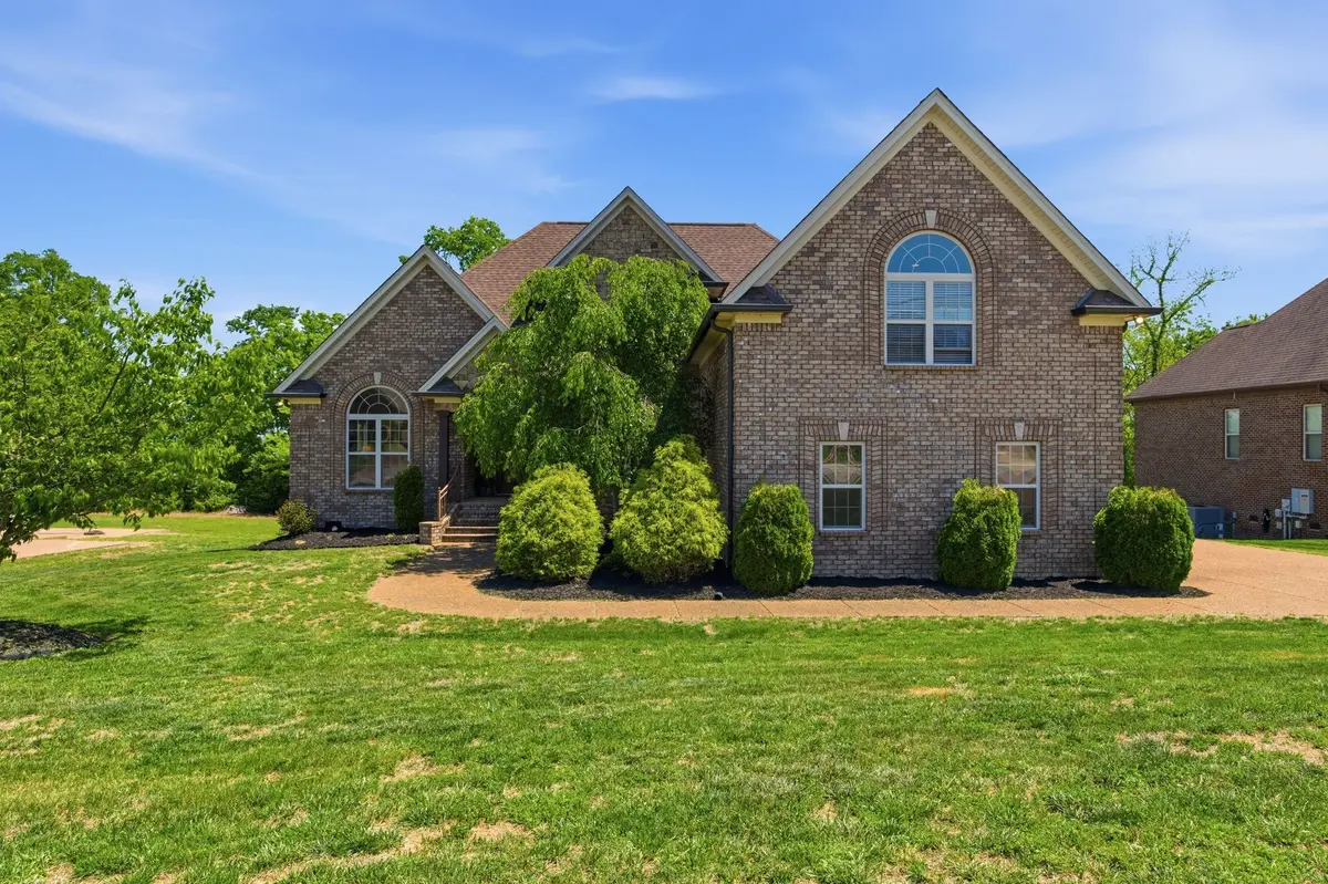 316 Ironwood Cir, Gallatin, TN 37066