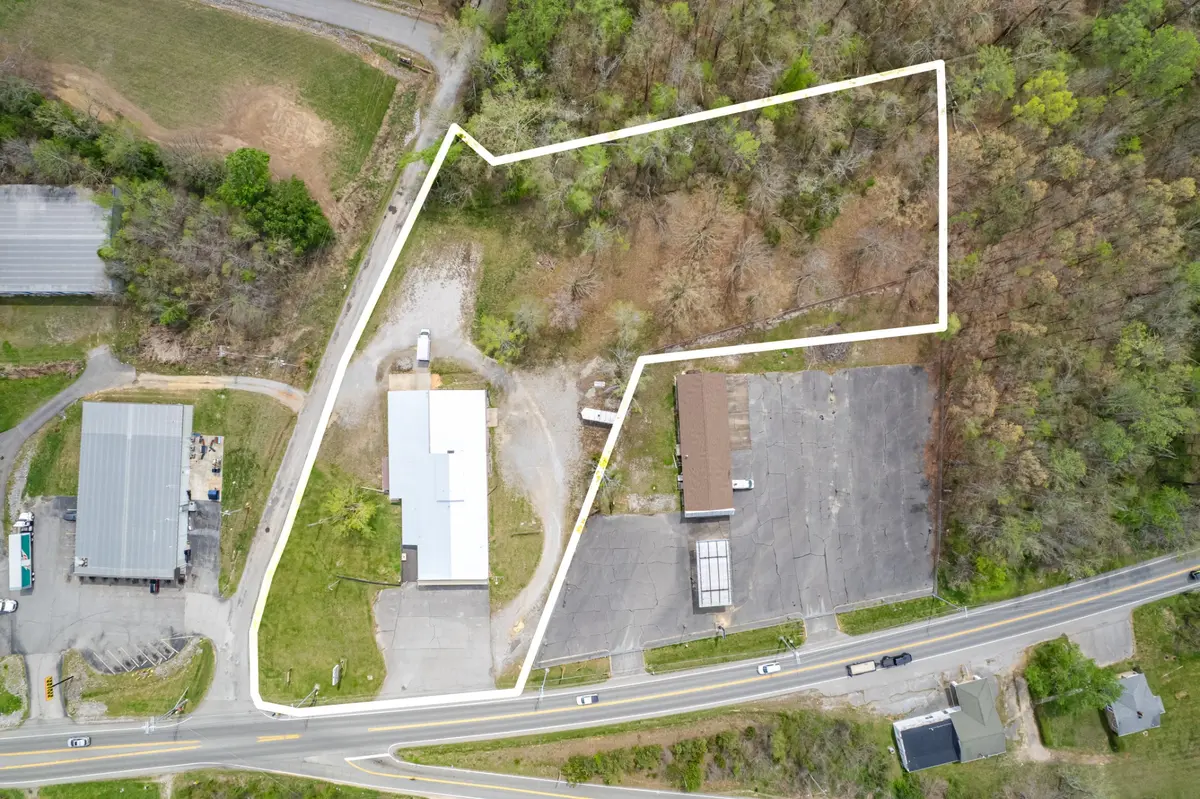 5128 Highway 100, Lyles, TN 37098