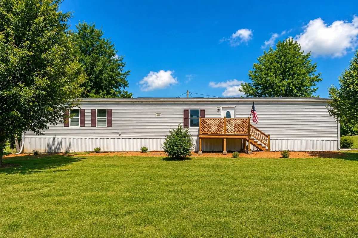 145 Rogers Ln, Birchwood, TN 37308