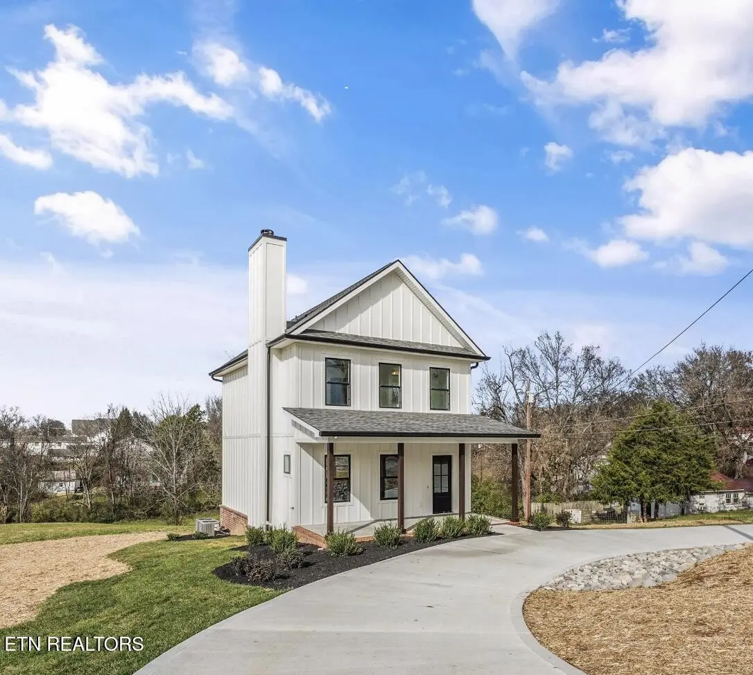 106 S Front Street, Friendsville, TN 37737