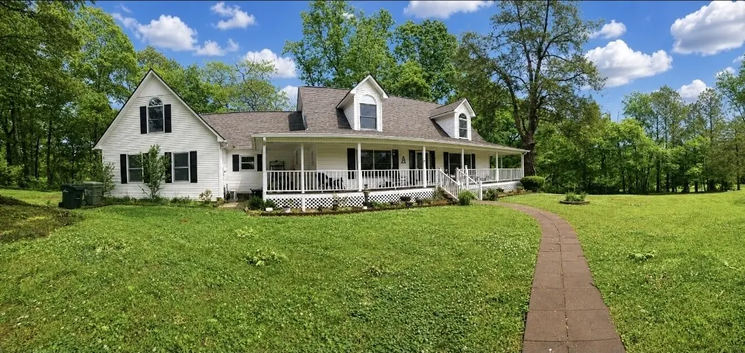 1518 Old Waynesboro Hwy, Lawrenceburg, TN 38464