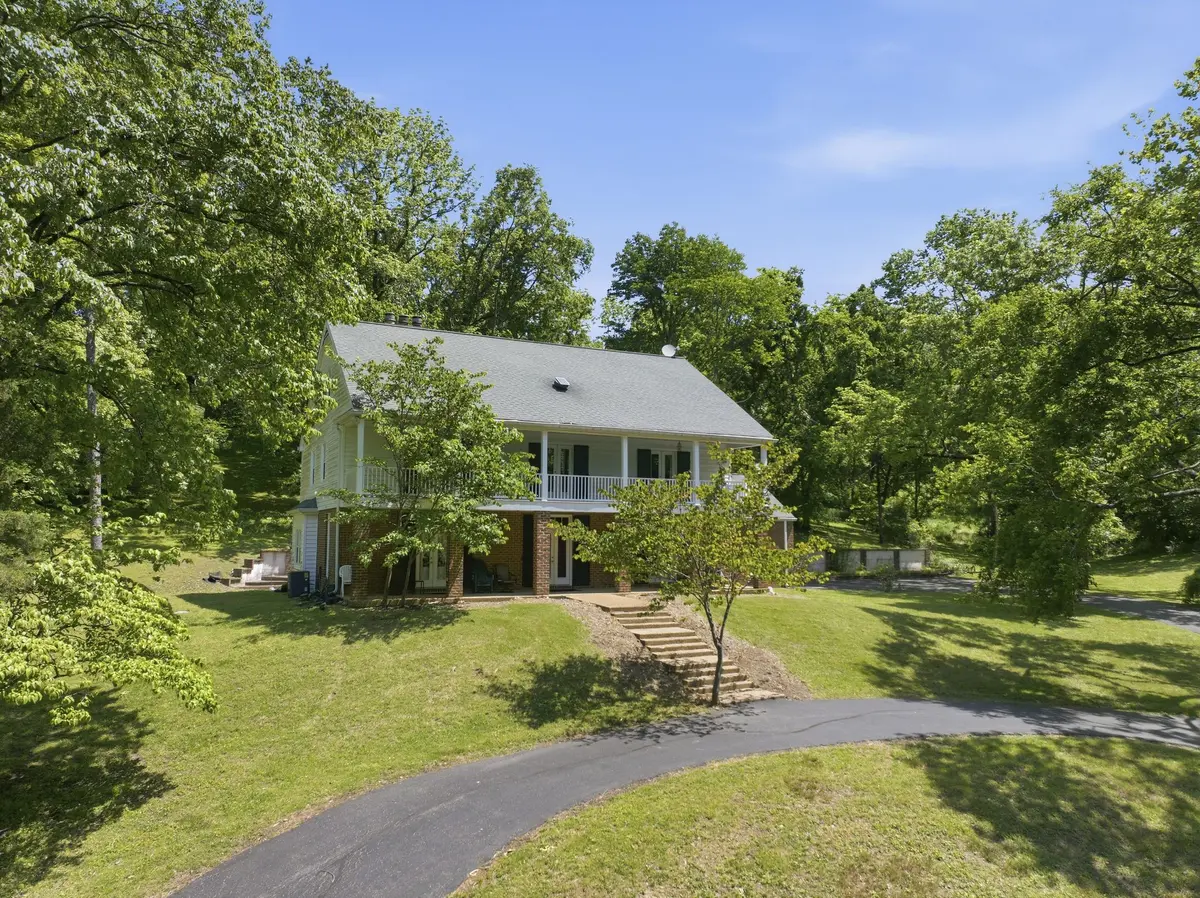 714 Sneed Rd #W, Franklin, TN 37069