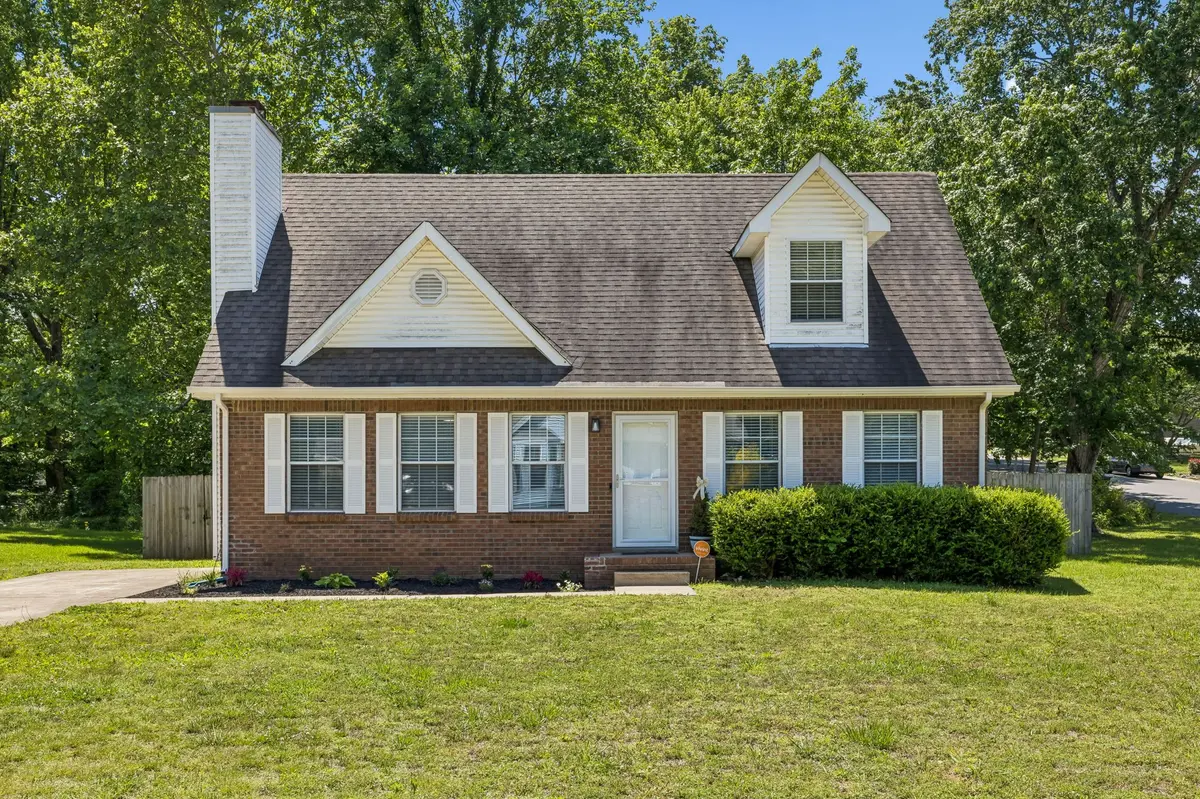 186 Pine Mountain Rd, Clarksville, TN 37042
