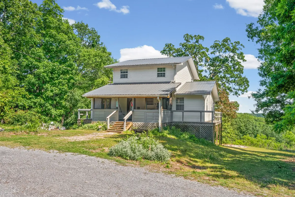 171 Eagle Nest Ct, Dover, TN 37058