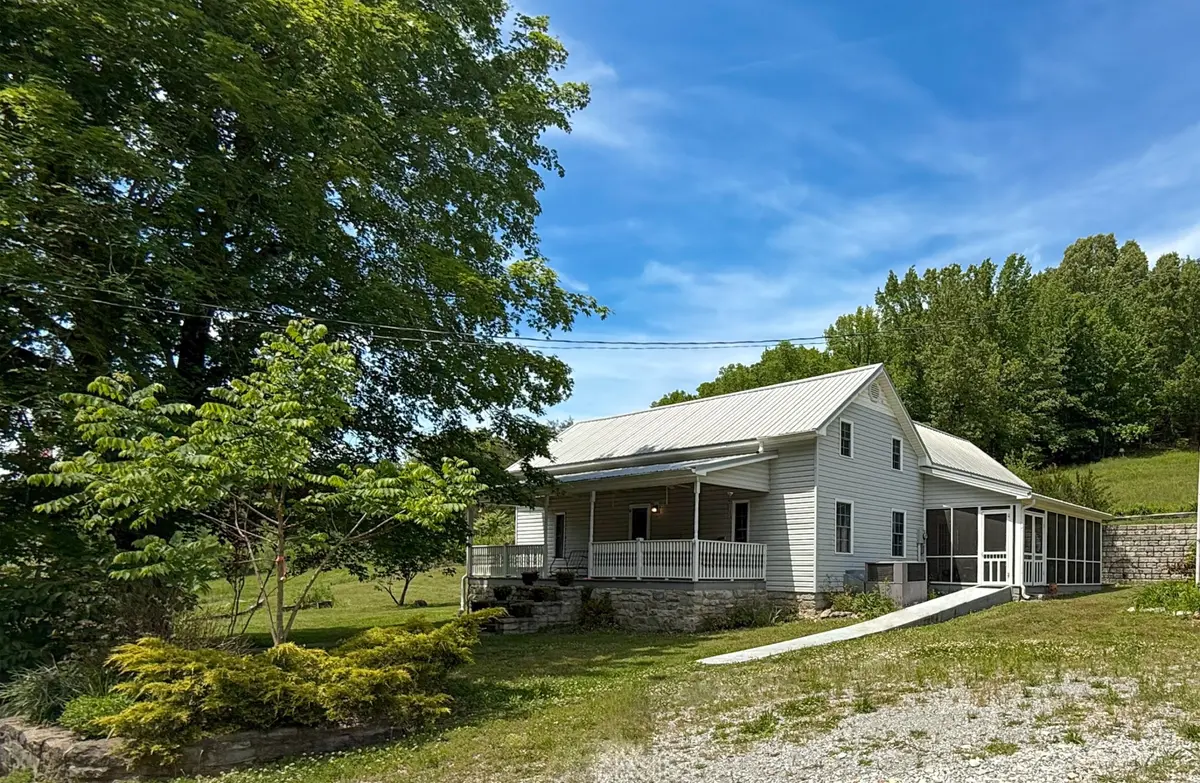 143 Buford Hughey Rd, Dellrose, TN 38453