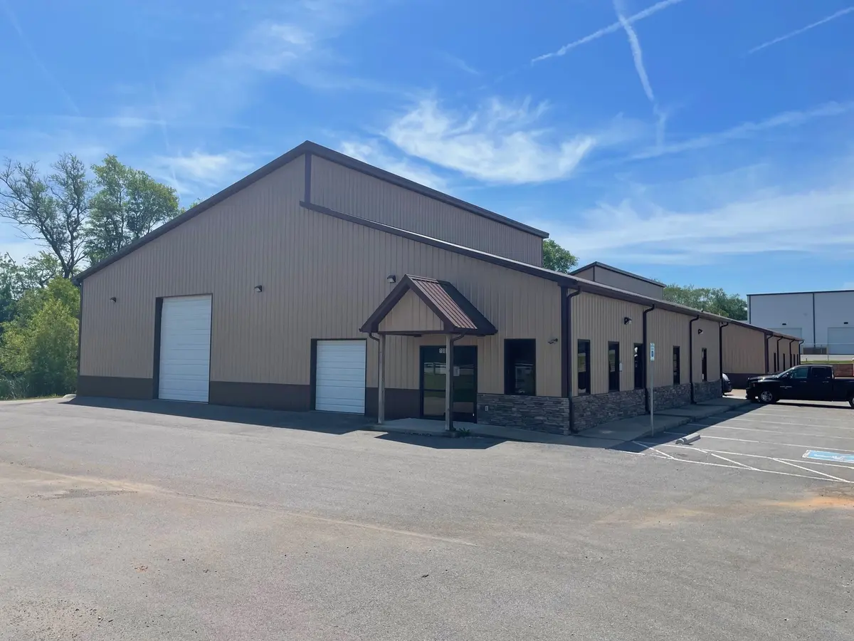 1080A International Blvd, Clarksville, TN 37040