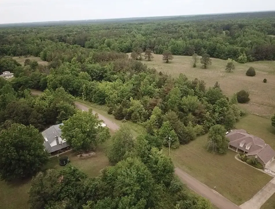 1306 Golf Drive, Saulsbury, TN 38067