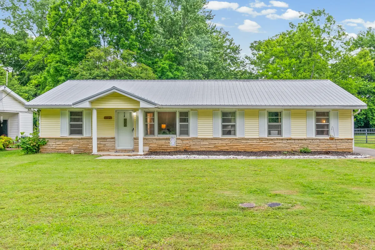 112 Pardue Ln, Hopkinsville, KY 42240