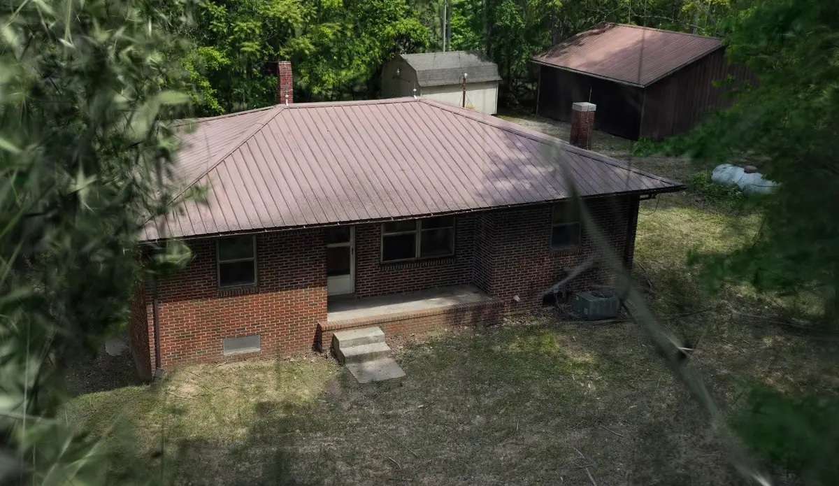 935 Sugar Tree Knob Rd, Liberty, TN 37095