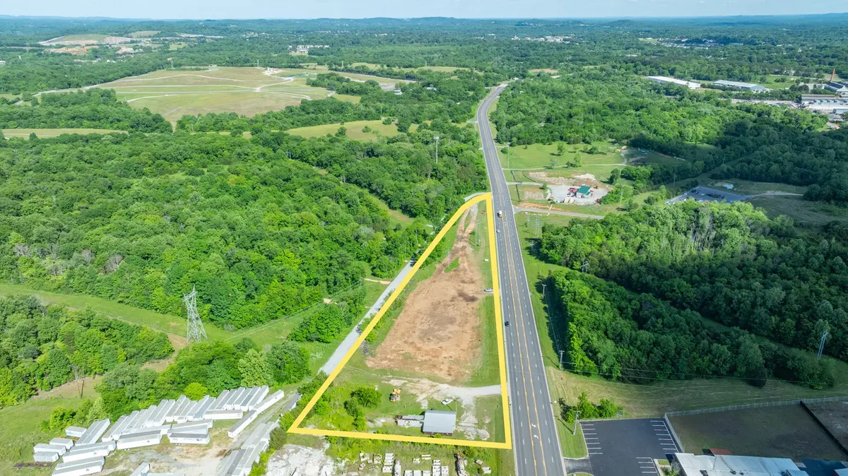 1094 New Highway 7, Columbia, TN 38401