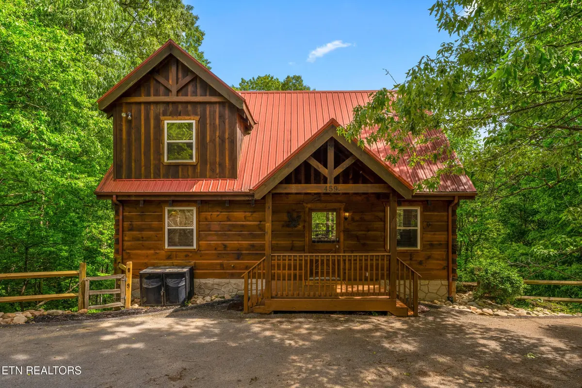 459 Ownby Circle, Gatlinburg, TN 37738