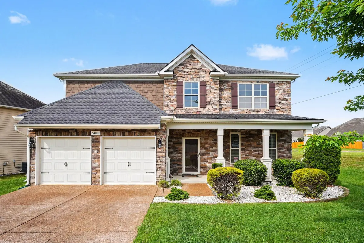 5000 Kendrick Dr, Spring Hill, TN 37174