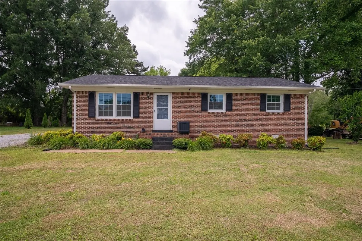 3417 Gimlet Rd, Lawrenceburg, TN 38464
