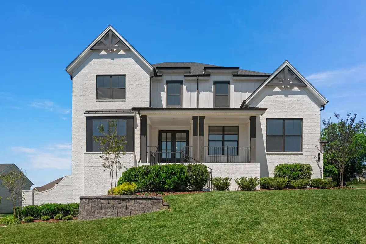 4618 Majestic Meadows Dr, Arrington, TN 37014