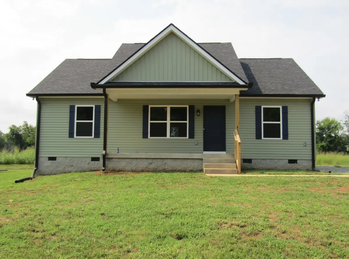 470 Crescent Factory Rd, Lawrenceburg, TN 38464