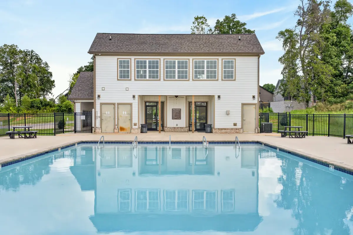 3350 Allen Rd #14L, Clarksville, TN 37042