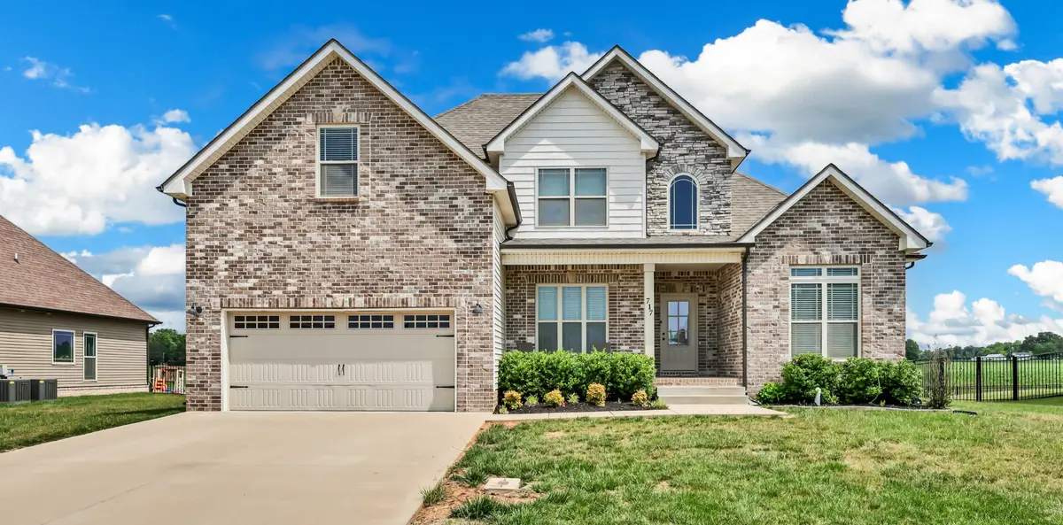 717 HIGH PLAINS DRIVE, Clarksville, TN 37043