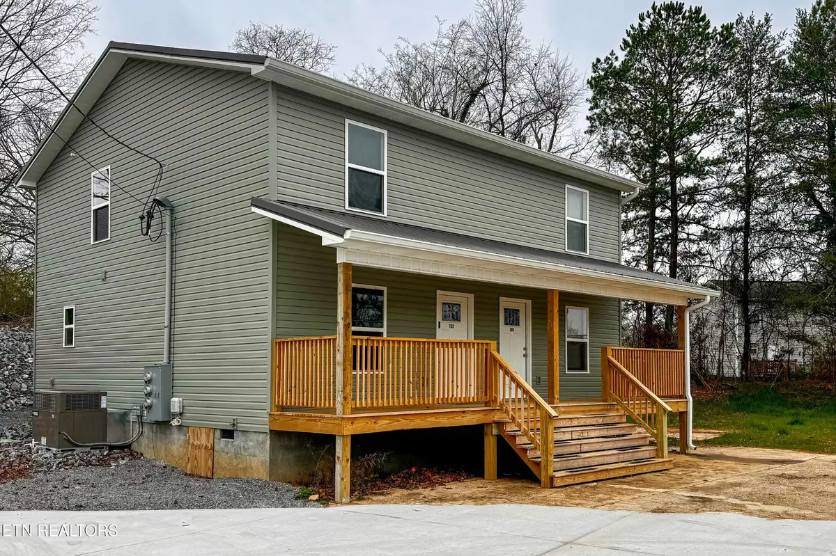 153155 Oak Street, Athens, TN 37303