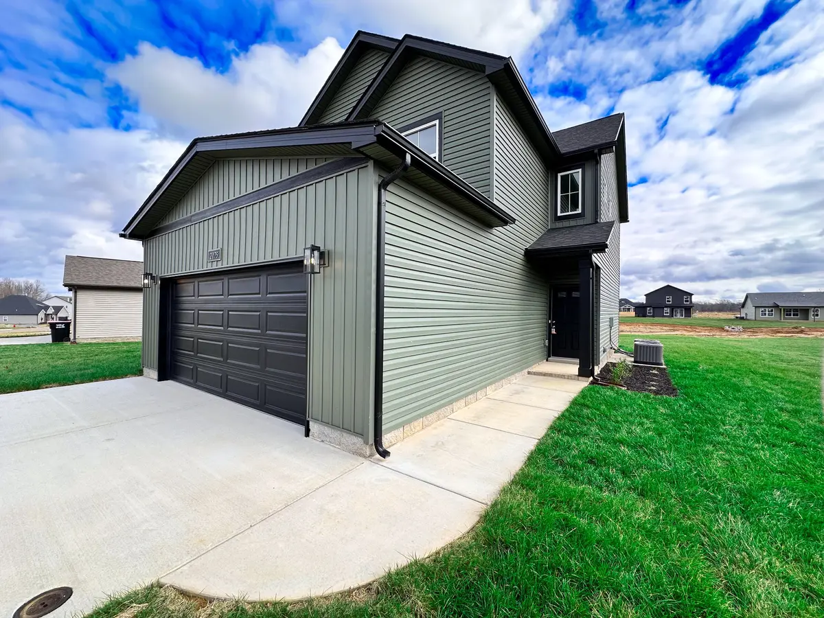 2075 Ireland Way, Clarksville, TN 37042
