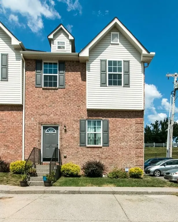 921 Spence Enclave Ct, Nashville, TN 37210