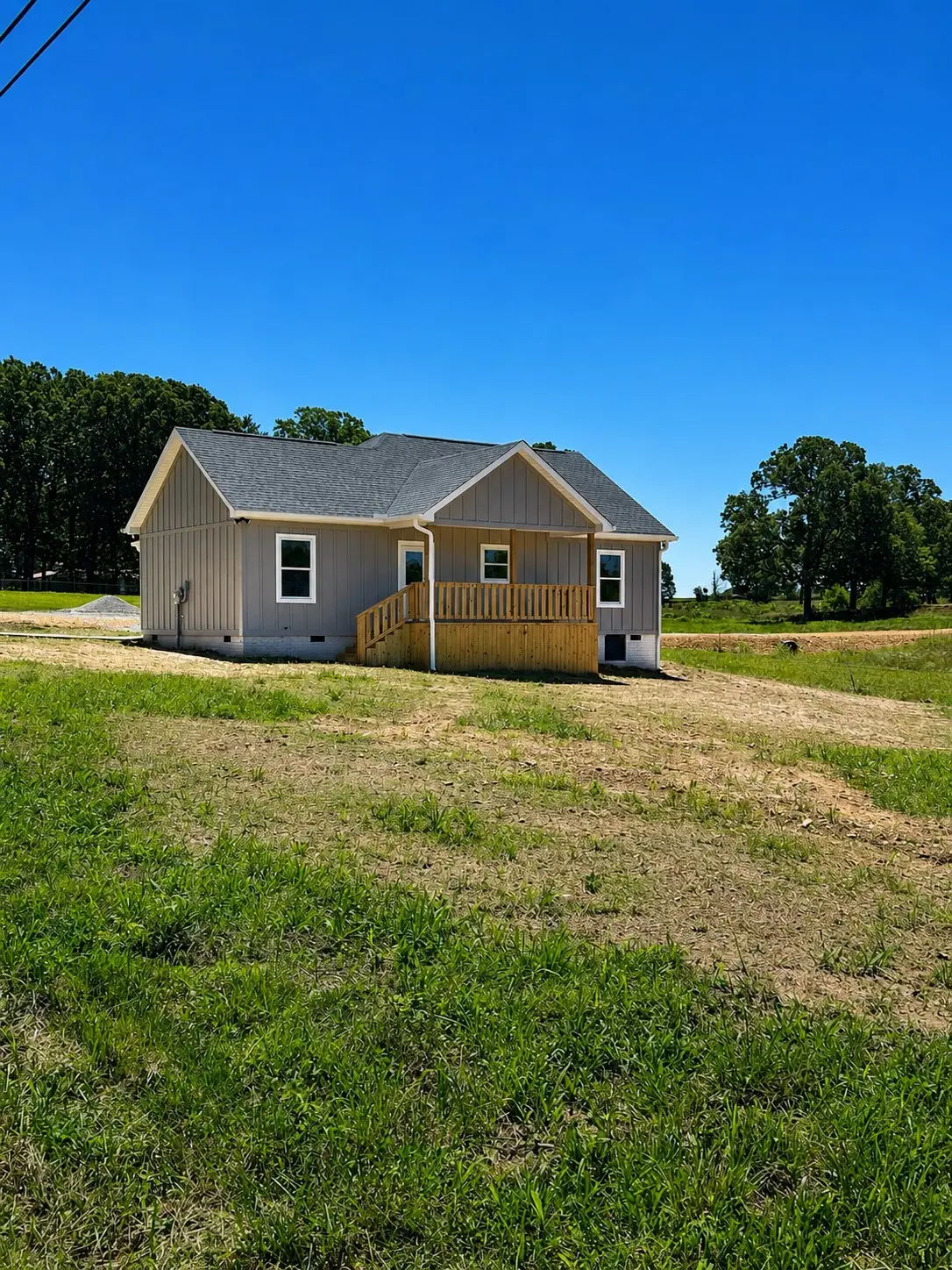 1106 Baker Ln, Lawrenceburg, TN 38464
