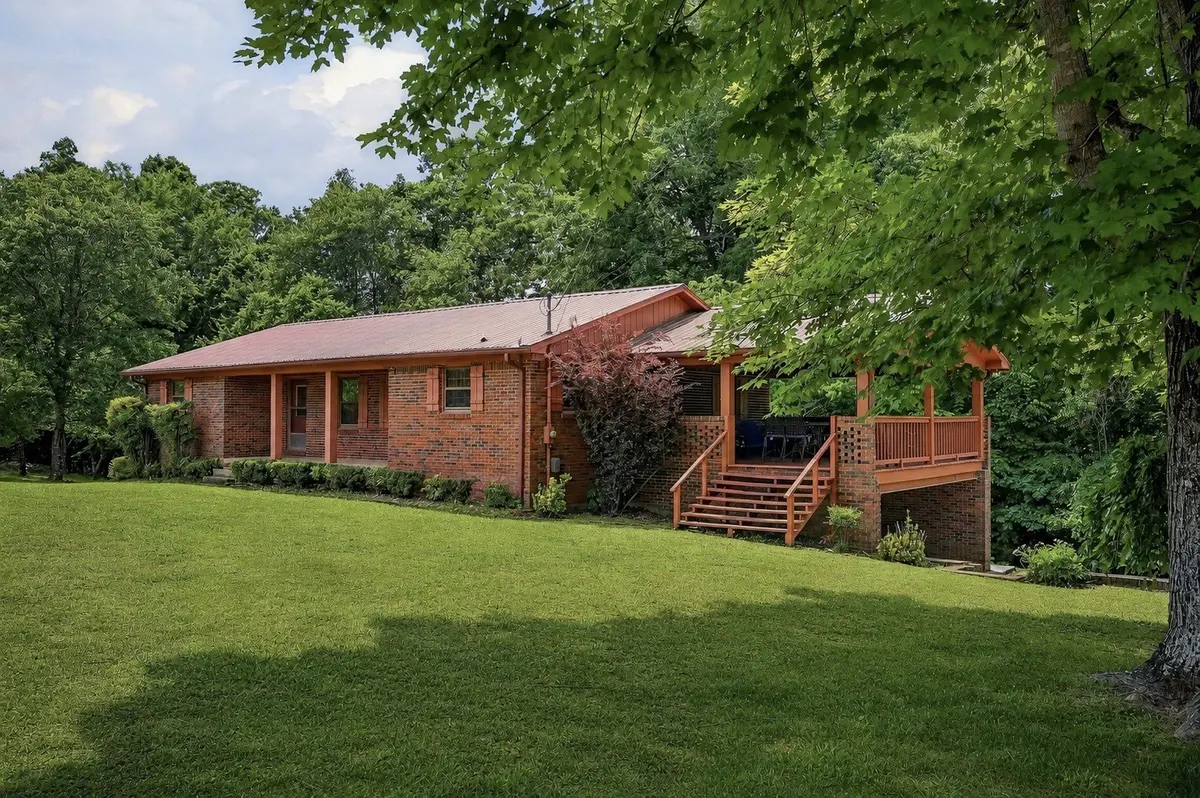 5642 Pates Ford Rd, Smithville, TN 37166