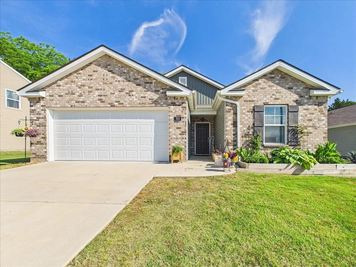 703 Tellico Avenue #W, Athens, TN 37303