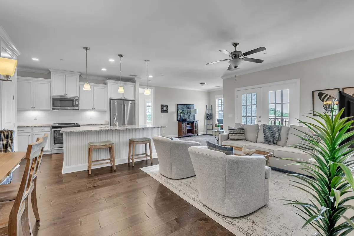 6030 Keats St #301, Franklin, TN 37064