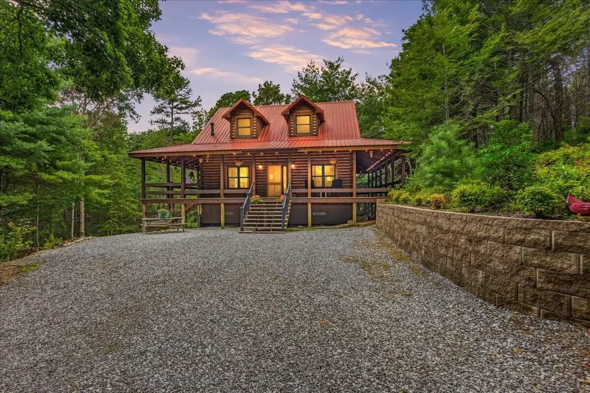 205 Holder Cemetery Road, Tellico Plains, TN 37385