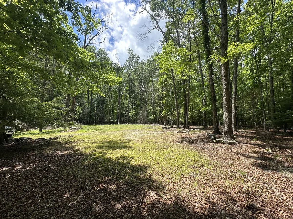 1911 Hickory Pl, Monteagle, TN 37356