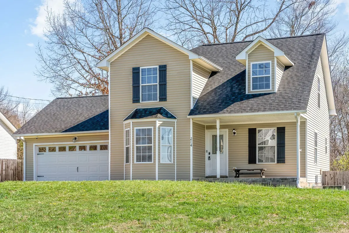 214 Grant Ave, Oak Grove, KY 42262