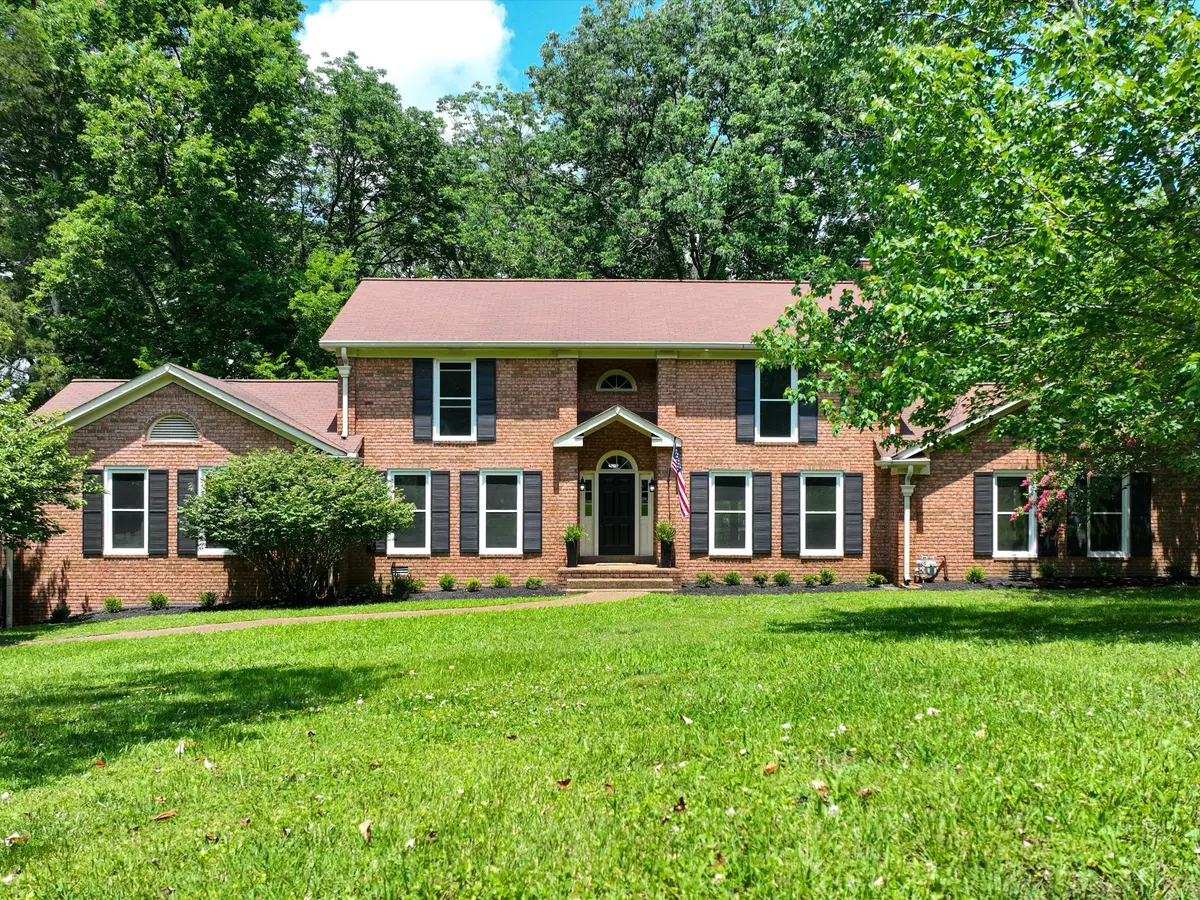 1718 Lake Grassland #W, Gallatin, TN 37066