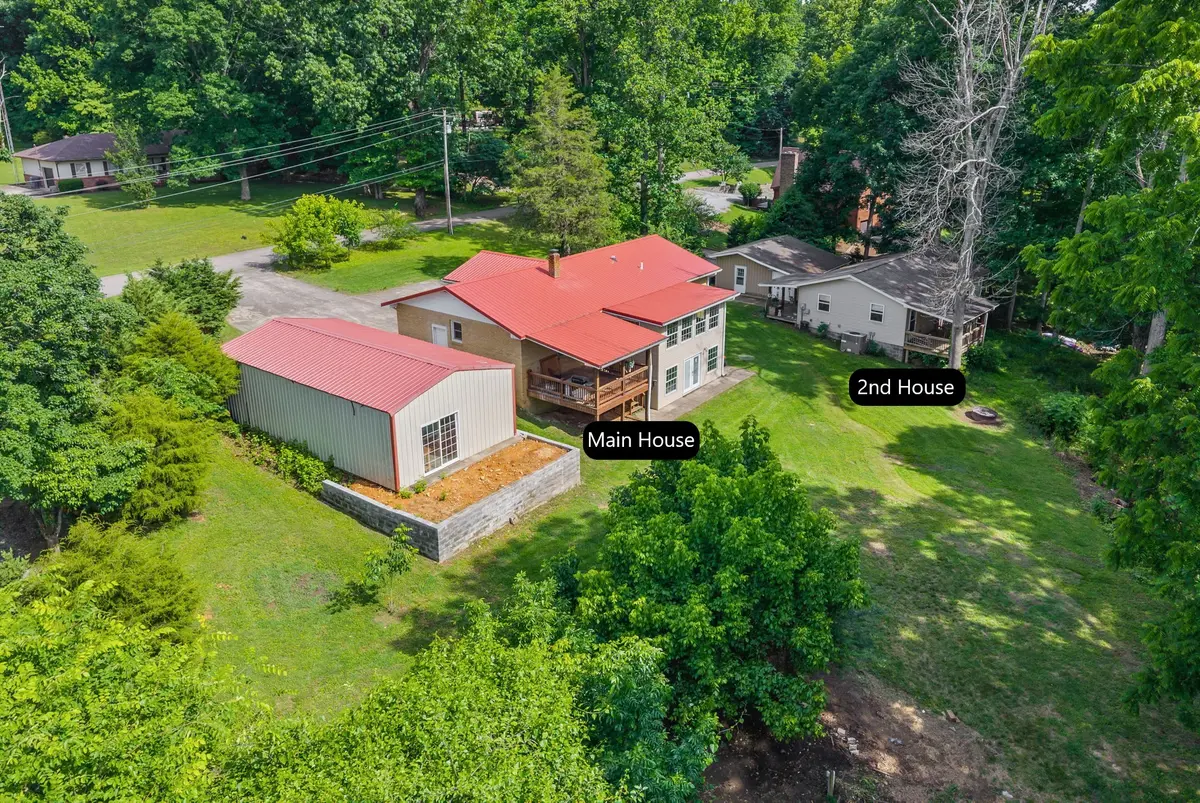 457 Lakeland Dr, Dover, TN 37058
