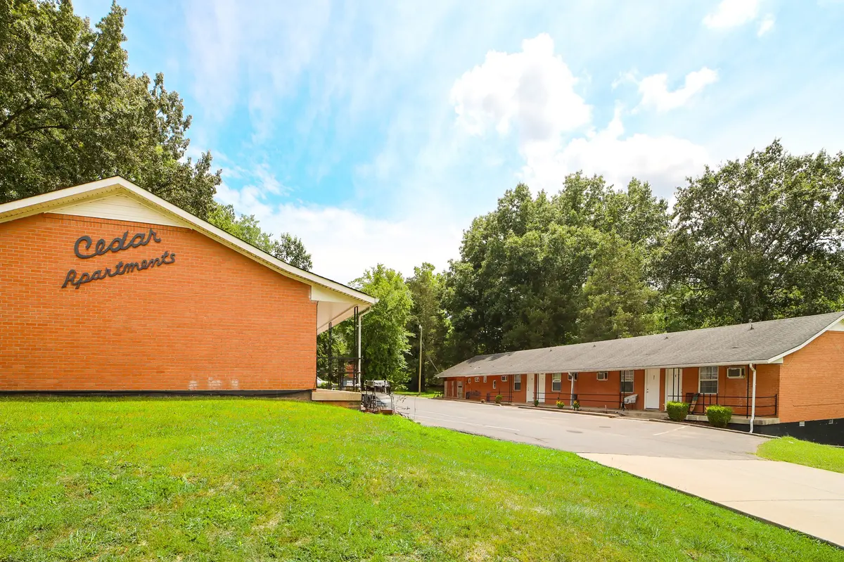 110 Brookside Dr #1, Clarksville, TN 37042